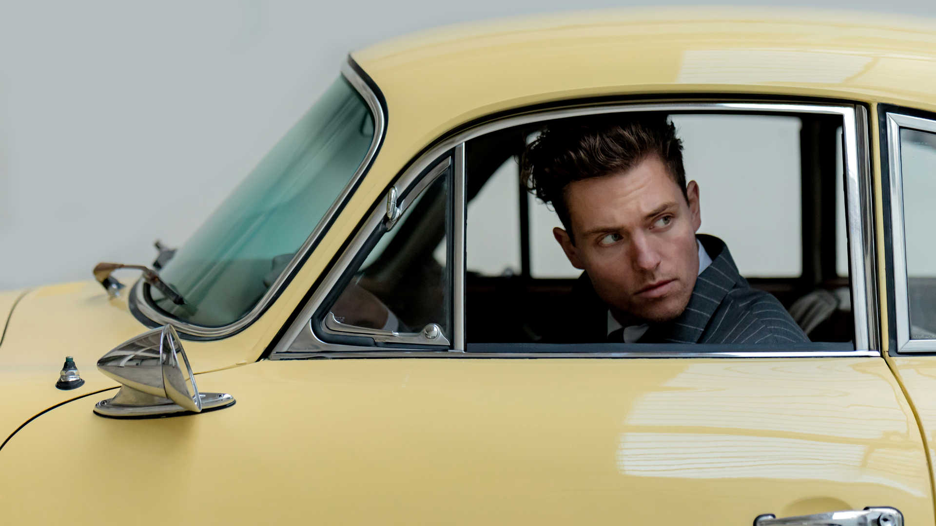 Massanzug für Herren bei jeder Gelegenheit gut angezogen