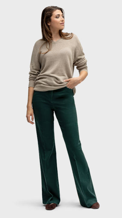 Dame-hose-gruen-pulli
